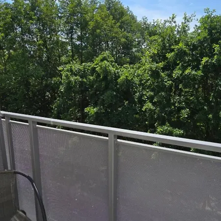 3 Pokojowy Lub W Mieszkaniu W Nowym Bloku Warszawa