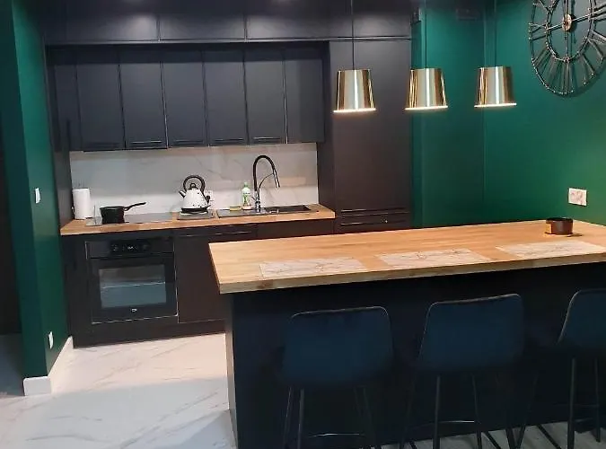 3 Pokojowy Lub W Mieszkaniu W Nowym Bloku Homestay szállás Varsó