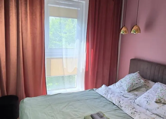 3 Pokojowy Lub W Mieszkaniu W Nowym Bloku Accommodatie bij particulieren