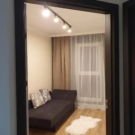 3 Pokojowy Lub W Mieszkaniu W Nowym Bloku Warszawa